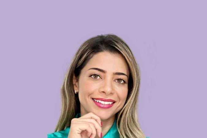 A autora também compartilha experiências e interage com seus segudores por meio de seus canais nas redes sociais -  (crédito: Divulgação/Etcetera Comunicação)