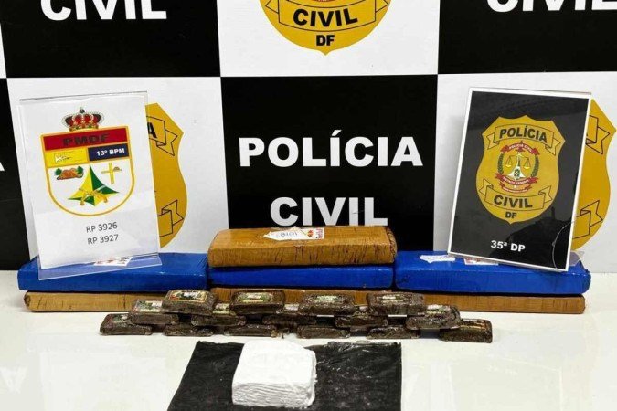 Mulher foi presa em flagrante - (crédito: PCDF/Divulgação) Mulher foi presa em flagrante - (crédito: PCDF/Divulgação)