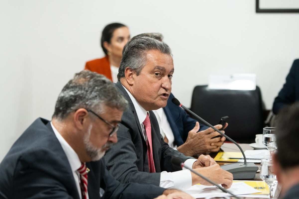 Tragédia no Sul: governo Lula quer acionar PF contra fake news 