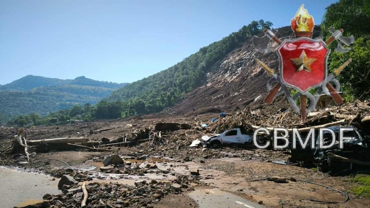 Bombeiros do DF resgatam 45 pessoas e seis animais nesta terça-feira (7/5)