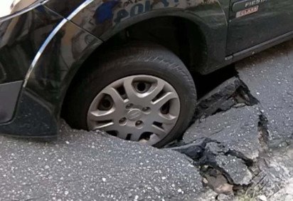 O Brasil tem o segundo pior asfalto do mundo. É o que apontou estudo publicado em 2023 pelo portal CupomVálido.  -  (crédito:  Reprodução/TV Liberal)