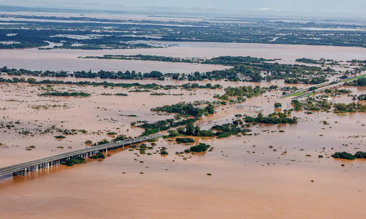 Ciclone extratropical deve atingir parte sul do Rio Grande do Sul -  (crédito: EBC)