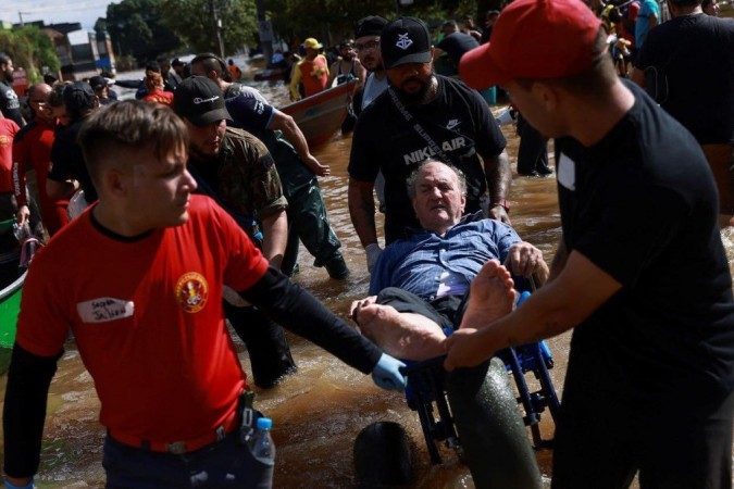 417 municípios foram atingidos no Rio Grande do Sul -  (crédito: SEBASTIAO MOREIRA/EPA-EFE/REX/Shutterstock ()