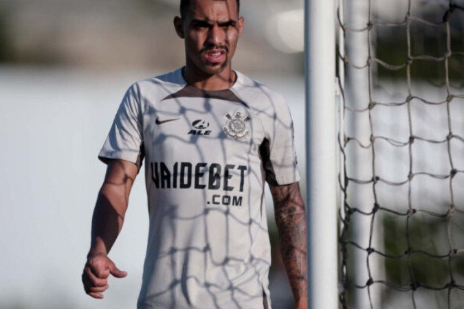Matheuzinho deve ficar de fora do jogo entre Corinthians e Flamengo - (crédito: Foto: Rodrigo Coca/Ag. Corinthians) Matheuzinho deve ficar de fora do jogo entre Corinthians e Flamengo - (crédito: Foto: Rodrigo Coca/Ag. Corinthians)