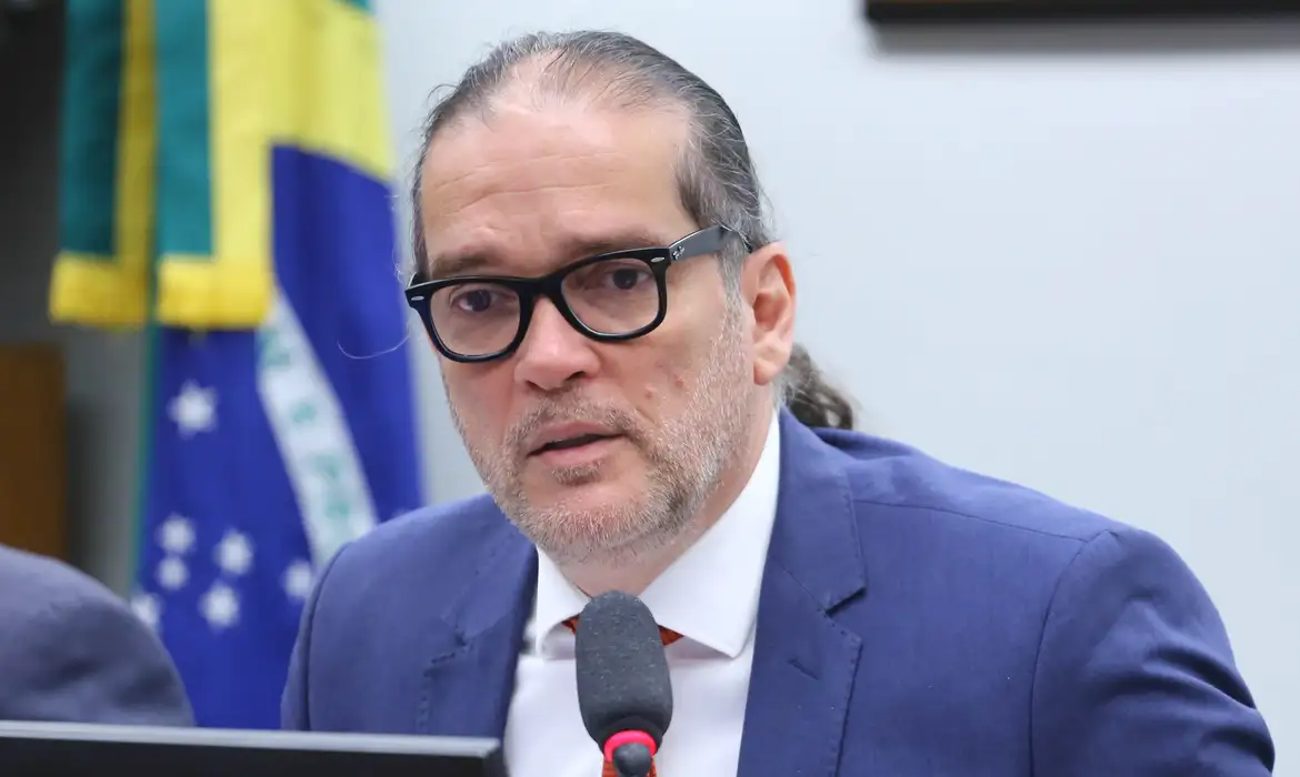 País precisa de políticas contra o neonazismo, diz conselheiro do CNDH -  (crédito: EBC)