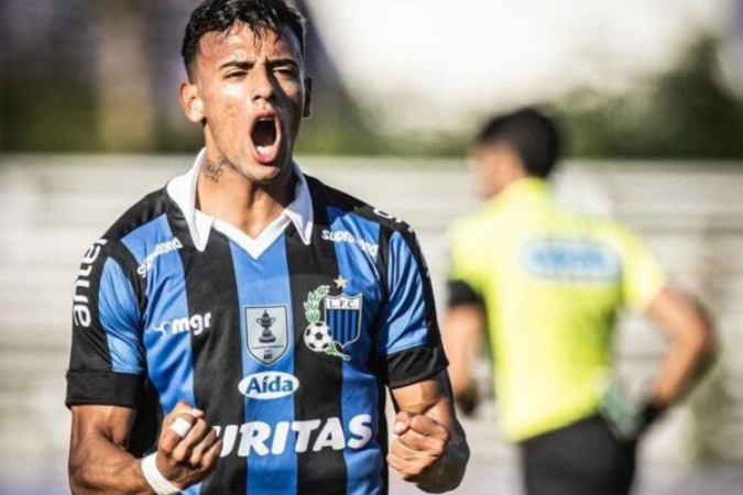 Estrela no Sub-20, Luciano tem uma convocação para a seleção uruguaia principal -  (crédito: Foto: Juan Carlos Hernandez/AFP via Getty Images)