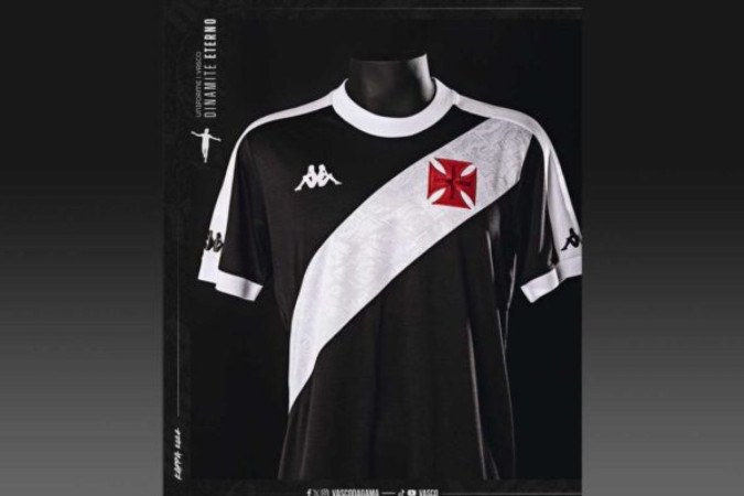  Camisa do Vasco homenagenado Roberto Dinamite - Alessandra Lima /Movedby
     -  (crédito: Foto: Divulgação)