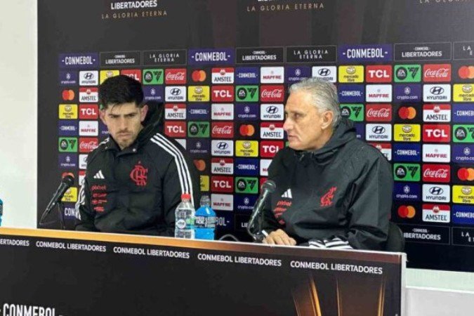 Tite foi hostilizado pela torcida após derrota para o Palestino, nesta terça-feira (7), no Chile - (crédito: Foto: Lucas Bayer) Tite foi hostilizado pela torcida após derrota para o Palestino, nesta terça-feira (7), no Chile - (crédito: Foto: Lucas Bayer)