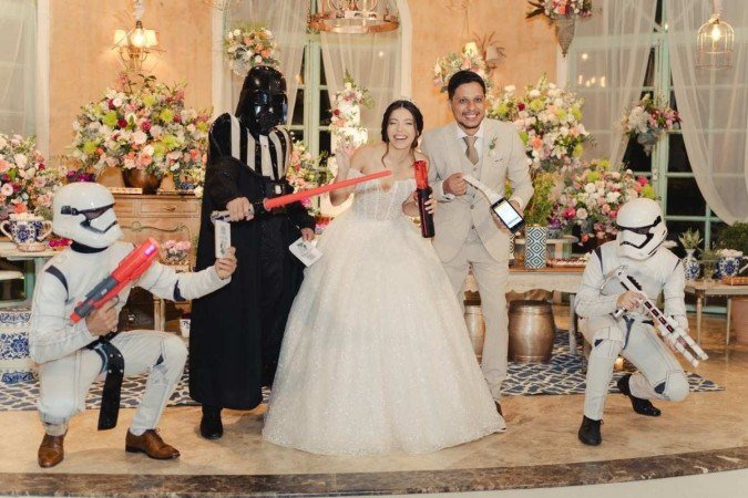 Gravata criativa no casamento de Jéssica e Tiago