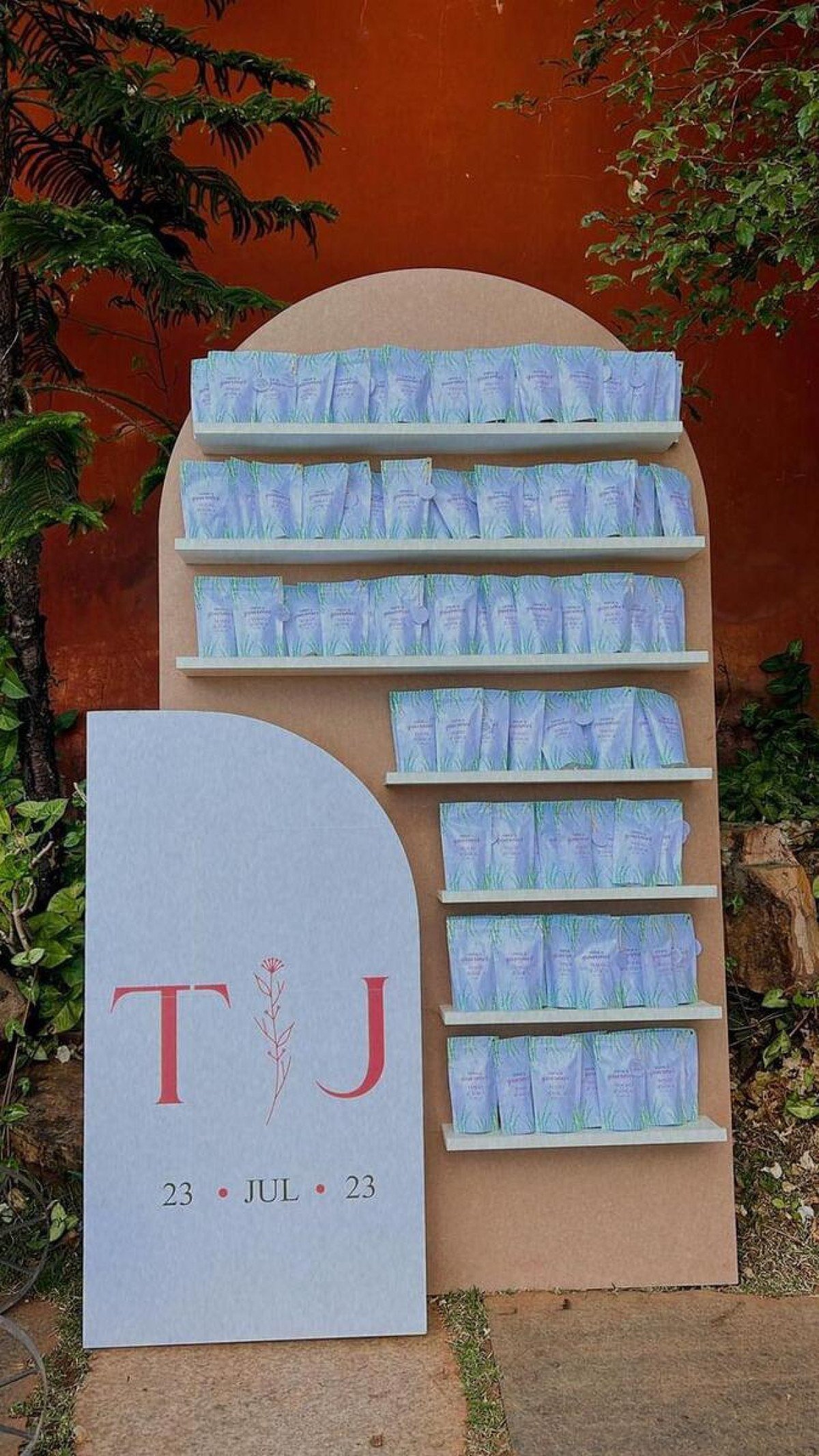 Painel de pipocas no casamento de Jéssica e Tiago