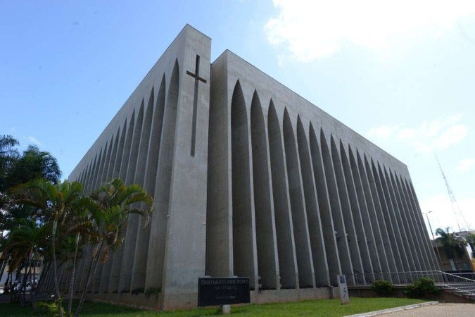 O Santuário Dom Bosco faz parte da rota turística de Brasília  