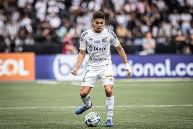 Nonato não entra em campo há dois meses -  (crédito: Foto: Raul Baretta/ Santos FC.)