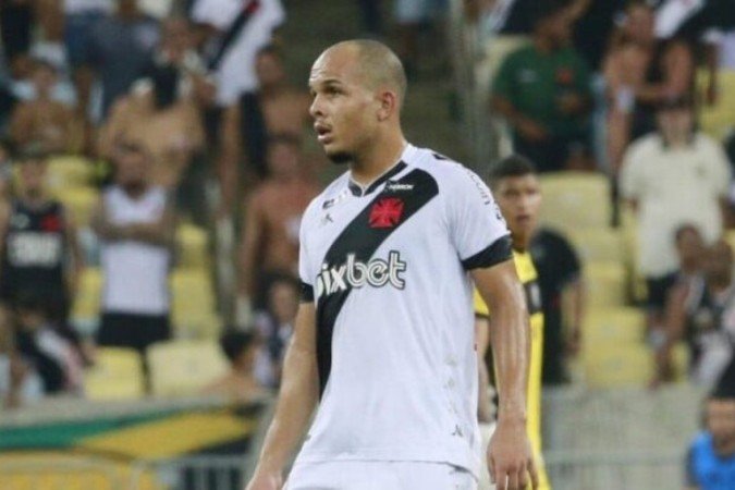 Rodrigo volta a treinar com o elenco do Vasco ao lado de Julião - (crédito: - Foto: Daniel RAMALHO/VASCO) Rodrigo volta a treinar com o elenco do Vasco ao lado de Julião - (crédito: - Foto: Daniel RAMALHO/VASCO)