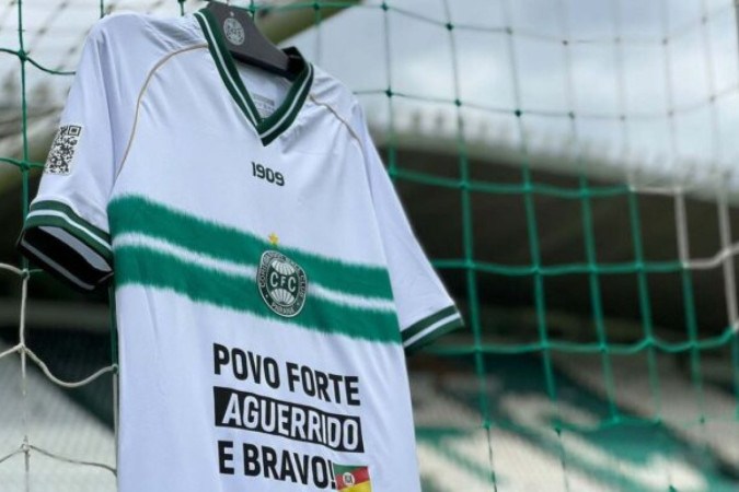 Coritiba terá camisa especial contra o Avaí  -  (crédito: Foto: Ricardo Zanoncini/Divulgação Coritiba)