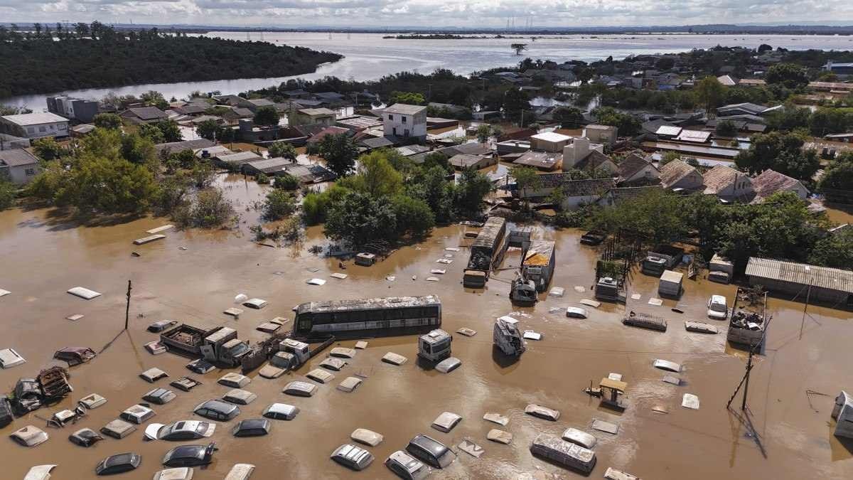 Vista aérea das enchentes em Eldorado do Sul, no Rio Grande do Sul 