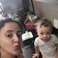 Laissa Silva &eacute; confeiteira e cuida do filho enquanto atende as demandas da doceria (4)