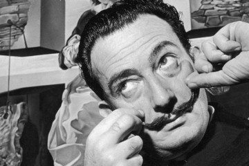 Salvador Dalí em um programa da BBC em 1951. -  (crédito: BBC)