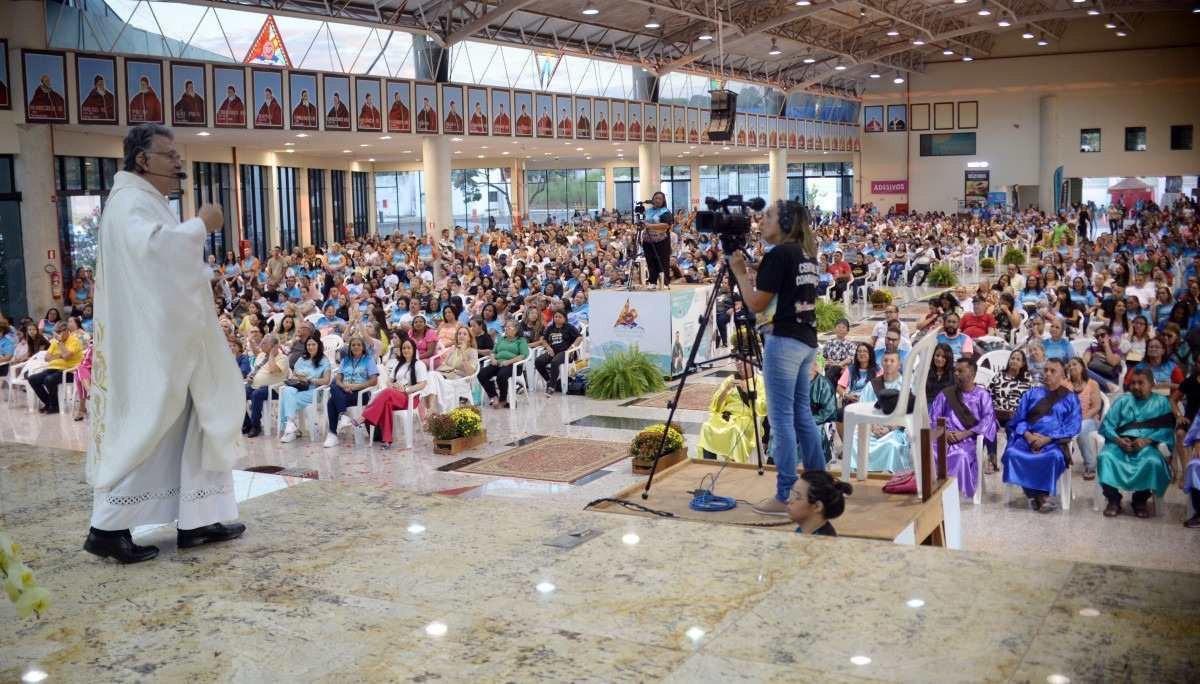  12/05/2024 Credito: Ed Alves/CB/DA.Press. Cidades. Festa de Pentecostes 2024 - Padre Moacir Anastacio. 