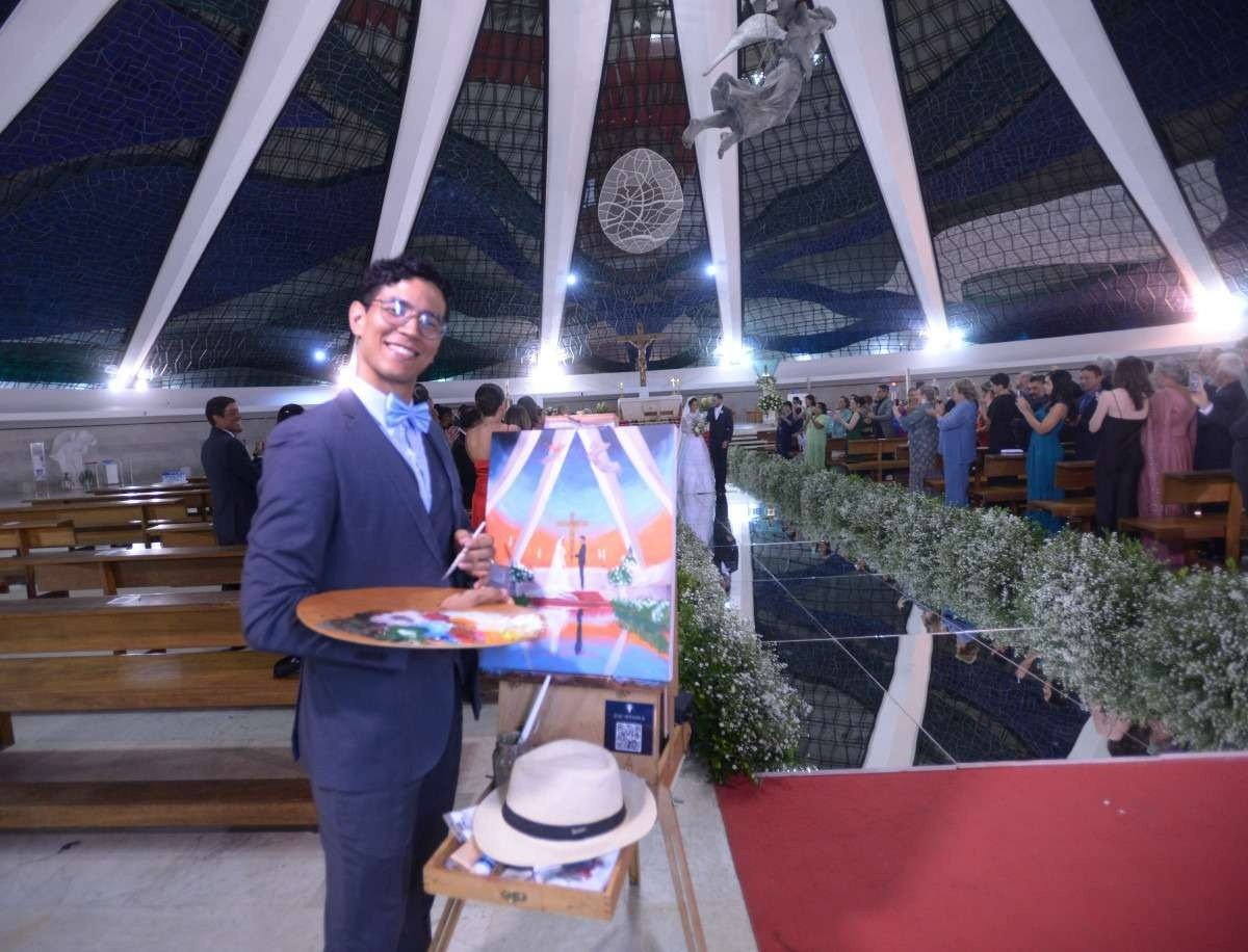  12/05/2024 Credito: Ed Alves/CB/DA.Press. Revista. Novidades nos casamentos - Pintura ao Vivo. Na foto, Pintor Zau. Casamento na Catedral. 