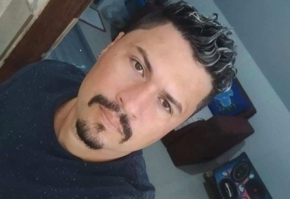 Maiqui Pedro dos Santos, 33 anos, é considerado foragido da polícia -  (crédito: Redes sociais/Divulgação)