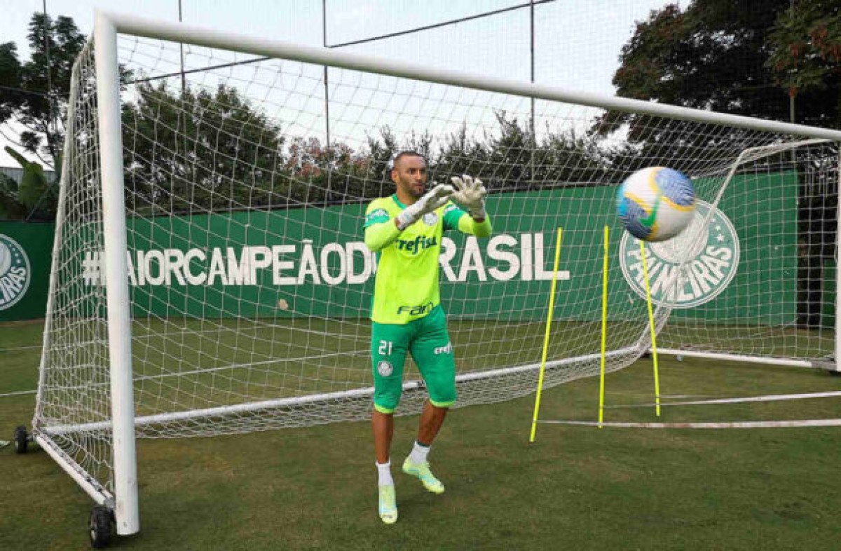 Weverton projeta duelo do Palmeiras com o Independiente Del Valle