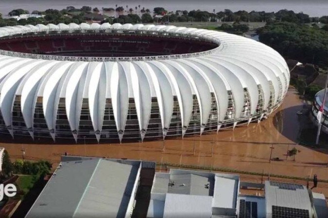 Beira-Rio ficou alagado por conta da tragédia climática no Rio Grande do Sul - (crédito: Foto: Reprodução de vídeo) Beira-Rio ficou alagado por conta da tragédia climática no Rio Grande do Sul - (crédito: Foto: Reprodução de vídeo)
