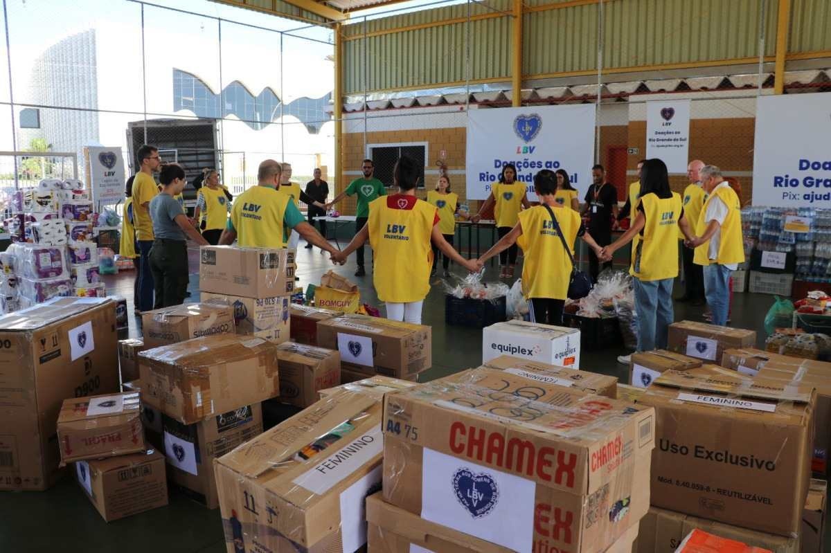 LBV reúne voluntários para receber doações em prol do RS