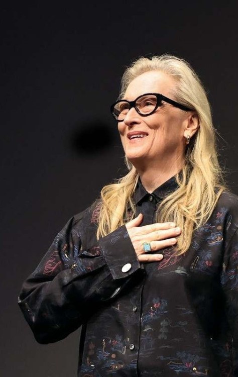 A lendária atriz Meryl Streep foi homenageada no festival -  (crédito: Valery HACHE/AFP)