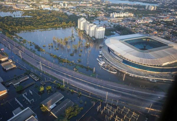 Imagens aéreas de Porto Alegre alagada  -  (crédito: Foto: Mauricio Tonetto / Secom)