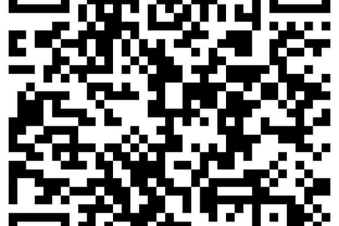 Assista ao momento em que o premiê é socorrido e jogado dentro de um carro. 