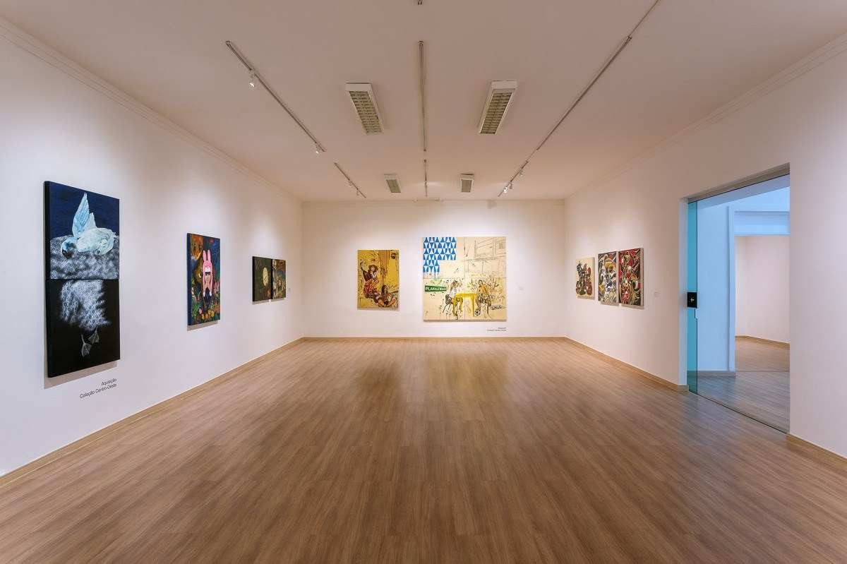 Exposição em galeria de Anápolis reúne obras de artistas de Brasília