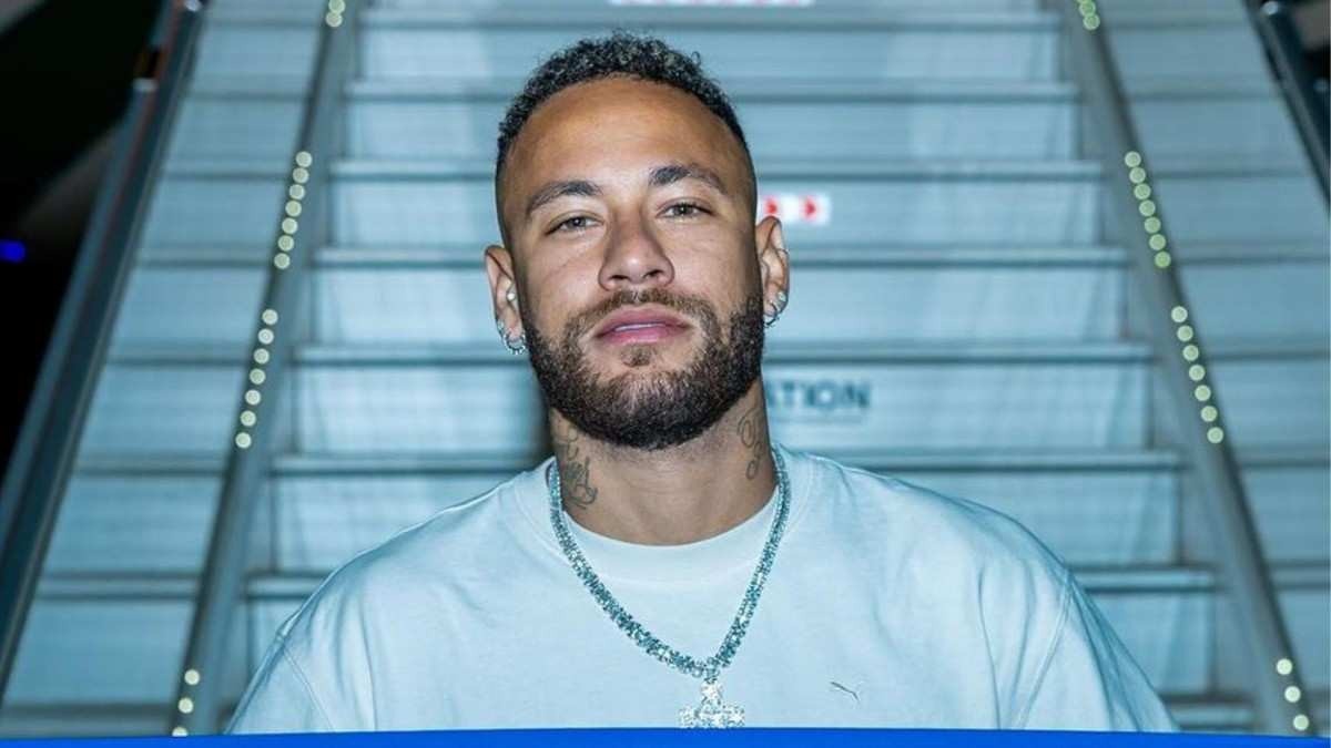 Leilão do Neymar: veja os itens dos famosos leiloados pelo jogador