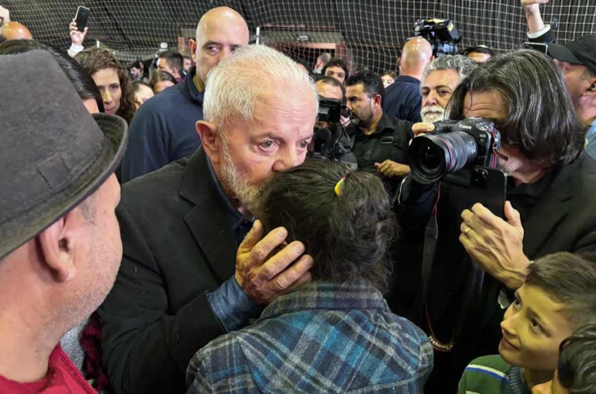 Lula visita RS pela quarta vez desde as chuvas para acompanhar reconstrução