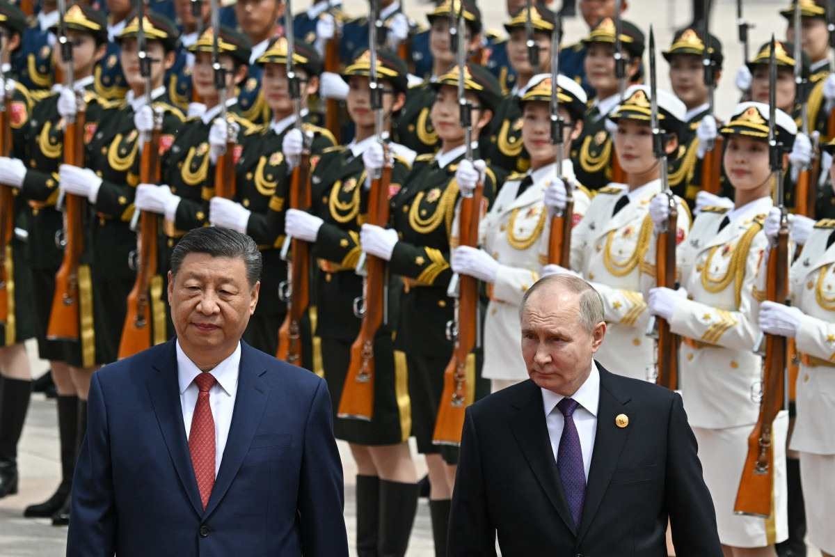 China-Rússia: Xi Jinping e Vladimir Putin ensaiam aliança estratégica 