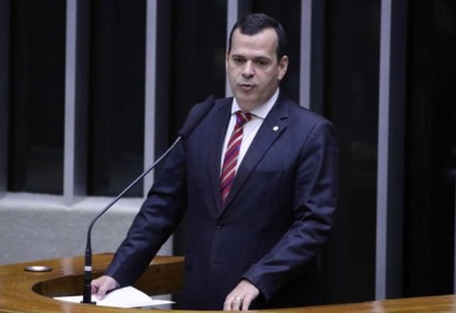Em março deste ano, Gutemberg chegou a ser indiciado pela PF no inquérito que investiga suposta fraude no cartão de vacinação de Jair Bolsonaro -  (crédito: Bruno Spada/Câmara dos Deputados)