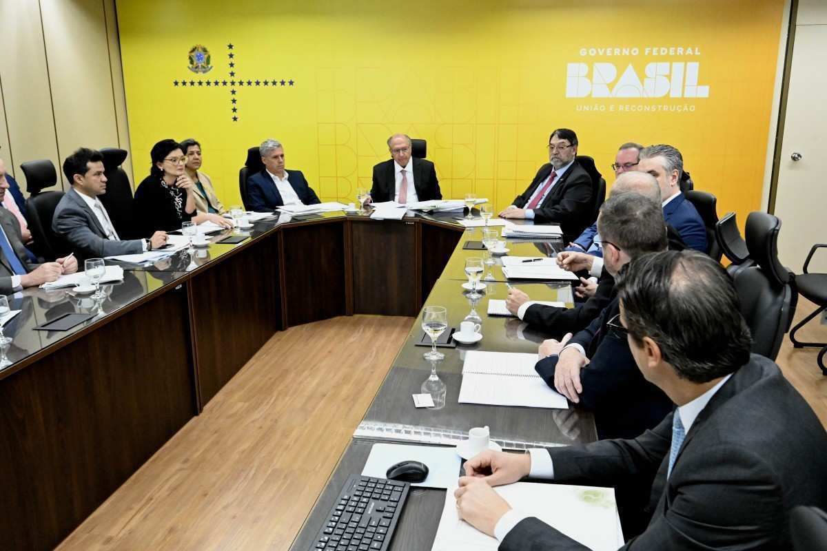Empresários pedem a Alckmin repasses diretos via BNDES