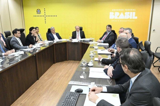 Na reunião com Alckmin, empresários pediram que dinheiro para a recuperação da indústria saia direto do BNDES