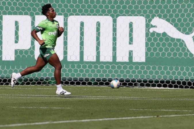  O jogador Endrick, da SE Palmeiras, durante treinamento, na Academia de Futebol. (Foto: Cesar Greco/Palmeiras/by Canon)
     -  (crédito:  CESAR GRECO)