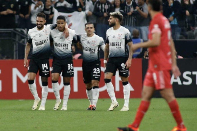 Corinthians tem oscilação no ataque nesta temporada - (crédito: Foto: Miguel Schincariol / AFP via Getty Images) Corinthians tem oscilação no ataque nesta temporada - (crédito: Foto: Miguel Schincariol / AFP via Getty Images)