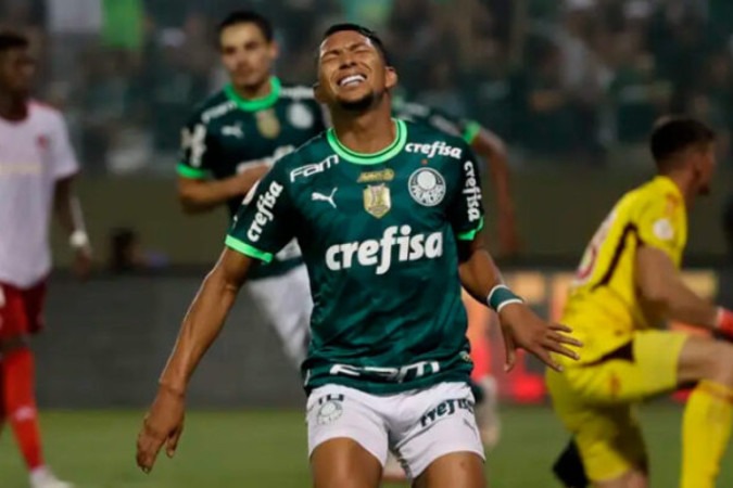 Rony em ação pelo Palmeiras -  (crédito: Foto: Cesar Greco / Palmeiras)