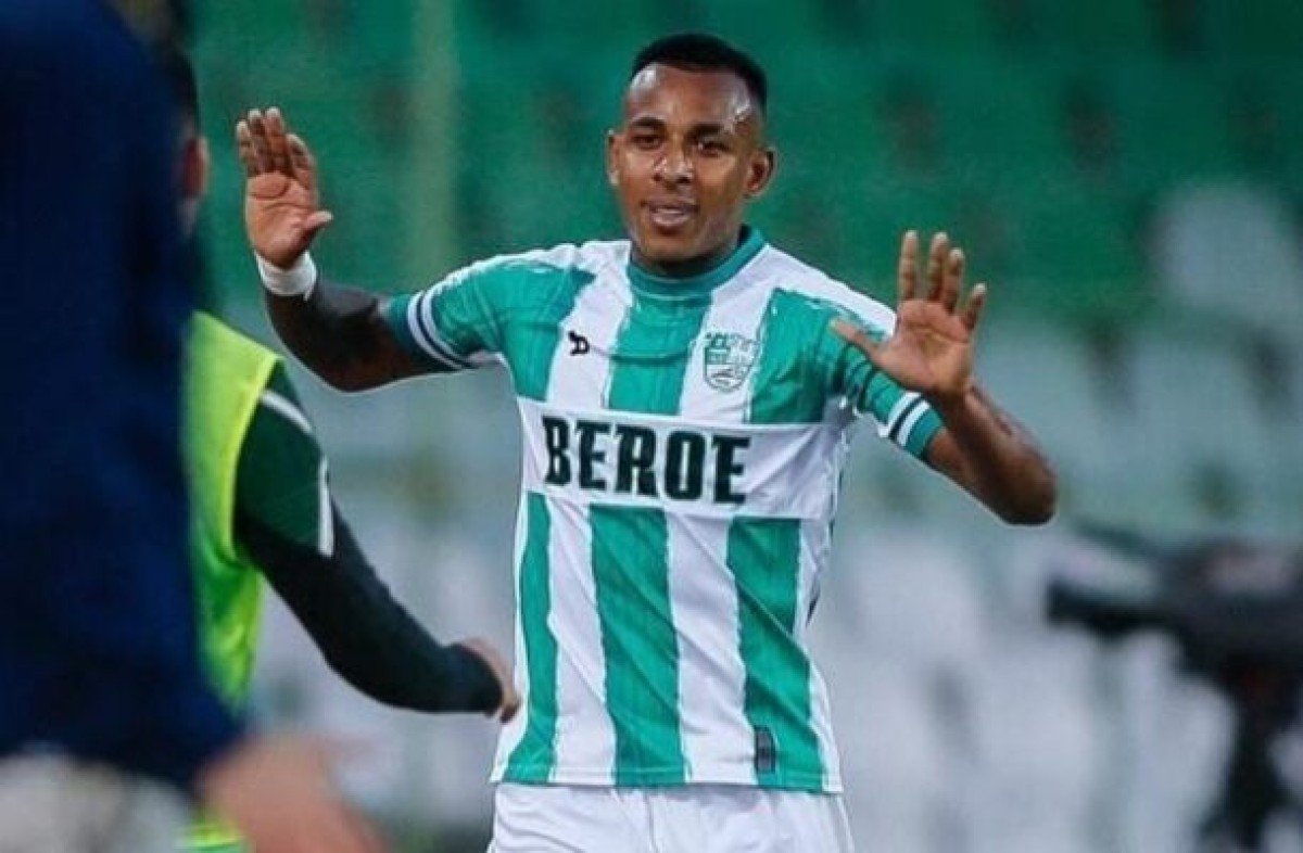 Com situação indefinida na Argentina, Villa deve mudar de clube na Europa