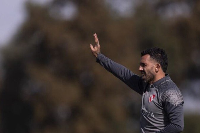 Clube volta ao mercado para encontrar substituto de Tevez -  (crédito: Foto: Juan Mabromata/AFP via Getty Images)