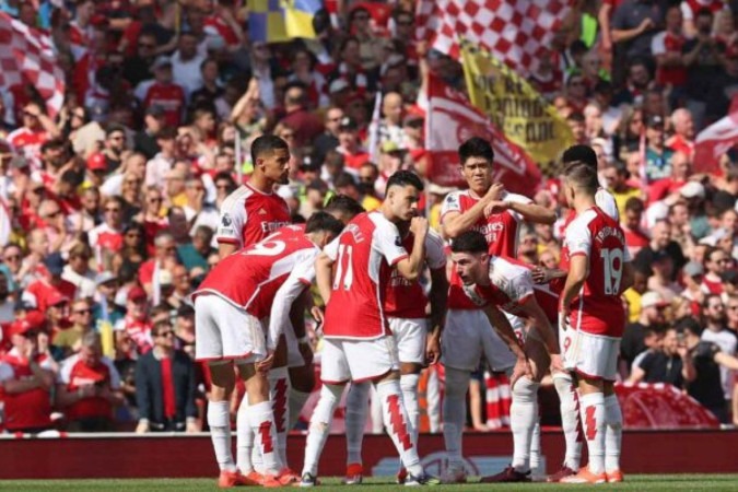 Arsenal venceu o Everton neste domingo (19), mas ficou com o vice-campeonato da Premier League -  (crédito: Foto: Adrian Dennis/AFP via Getty Images)