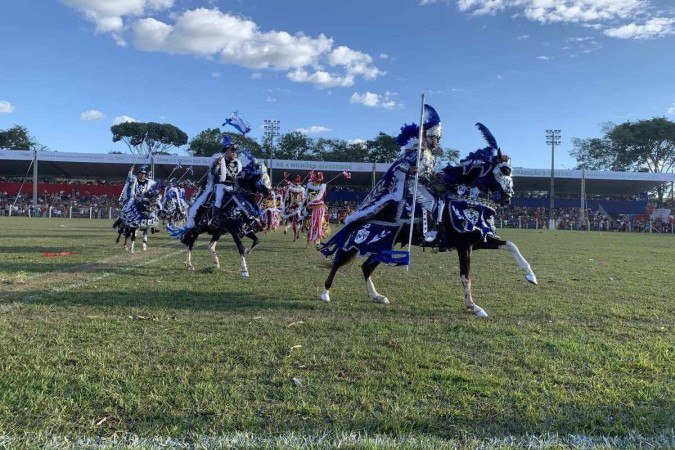 Cavalhada em Pirenólis: Cultura, religiosidade e tradição