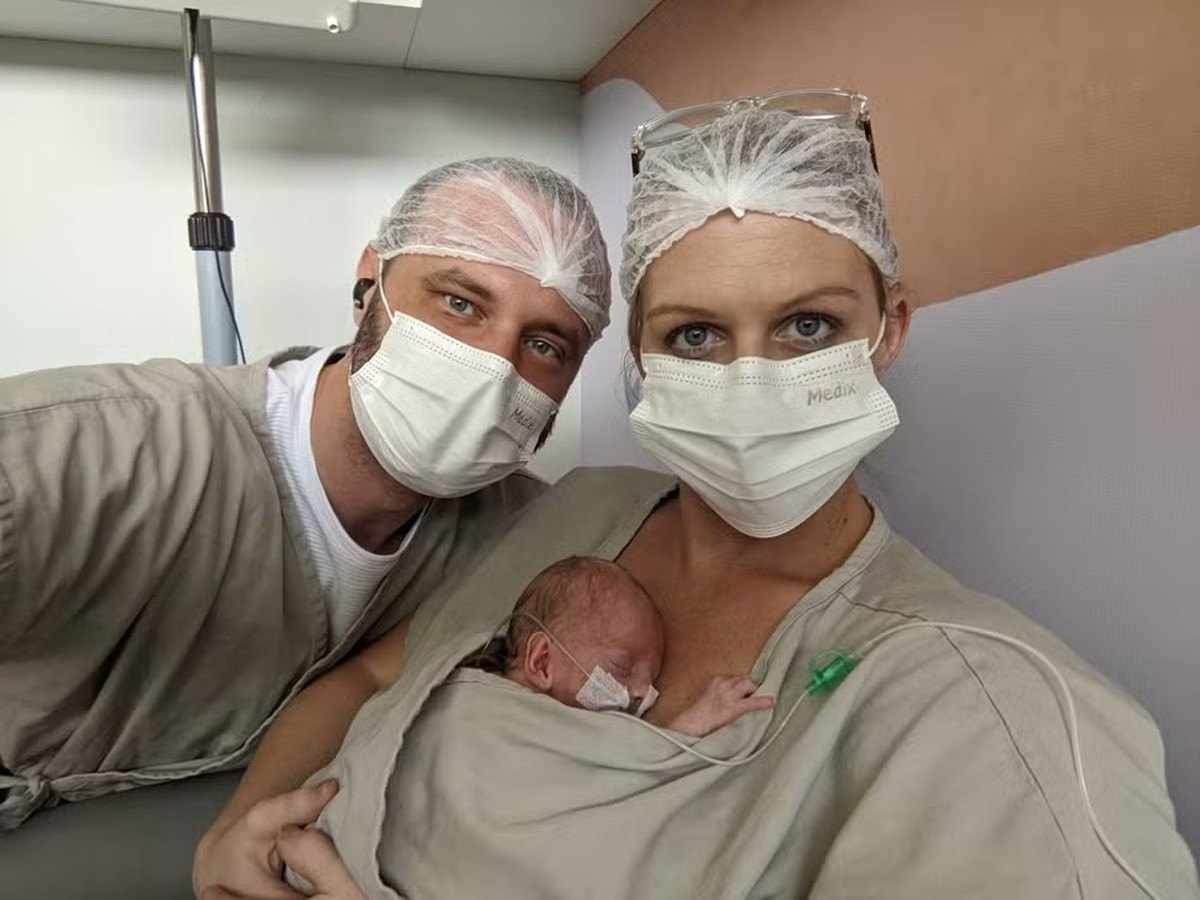 Após 60 dias, cartório registra bebê de casal dos EUA que nasceu no Brasil