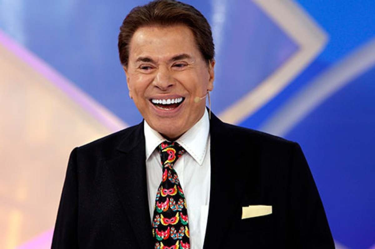 Silvio Santos tem alta após internação por Influenza A