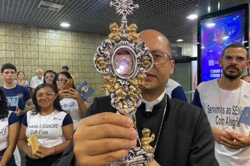 Relíquia de primeiro grau do beato Carlo Acutis, que  morreu em 2006, vítima de leucemia, na Itália -  (crédito:  Divulgação)