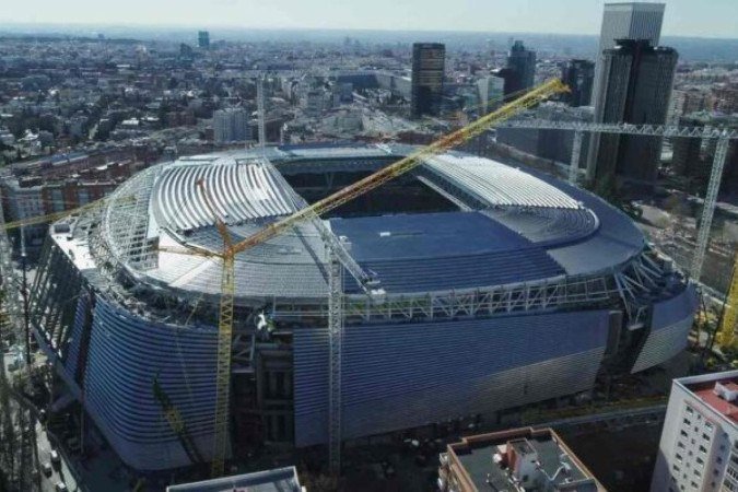 Vazamento de gás nas obras do Santiago Bernabéu causa paralisação em Madri - Foto: Reprodução / realmadrid.com - (crédito: Reprodução / realmadrid.com) Vazamento de gás nas obras do Santiago Bernabéu causa paralisação em Madri - Foto: Reprodução / realmadrid.com - (crédito: Reprodução / realmadrid.com)