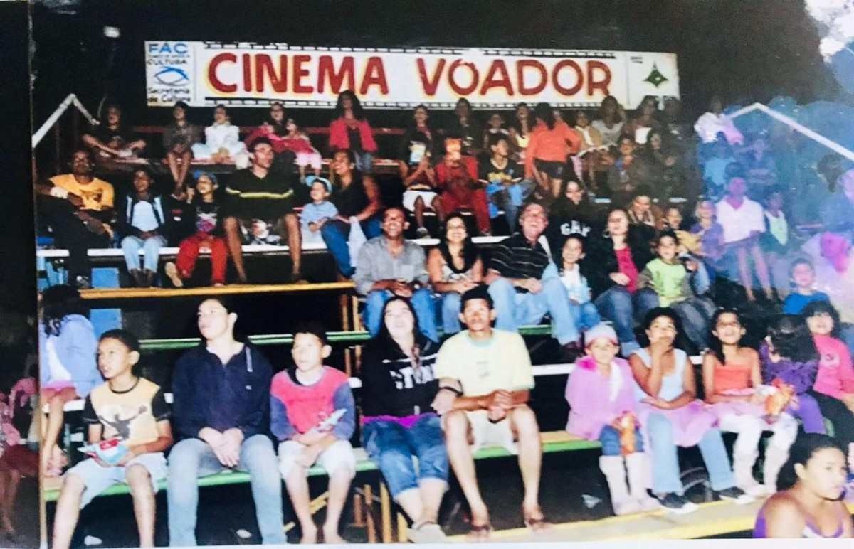 Cinema Voador levou cultura e entretenimento às ruas do DF nos anos 1990
