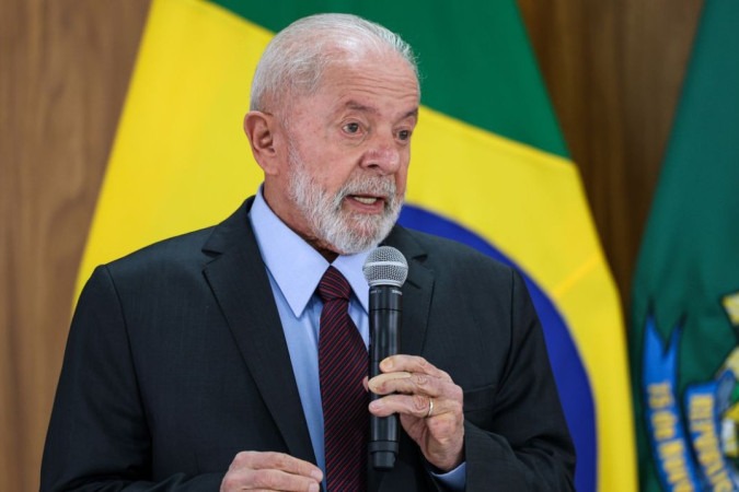 Lula recebe credenciais de oito novos embaixadores -  (crédito: EBC)